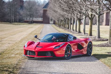 prezzo laferrari